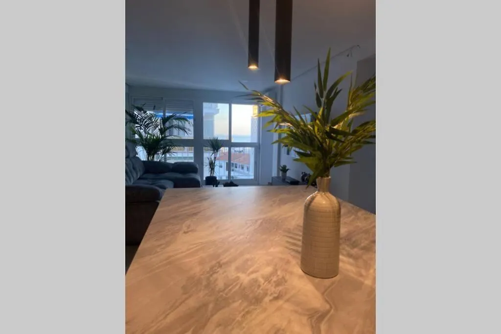 Precioso Apartamento A Estrenar En Centro De Nerja